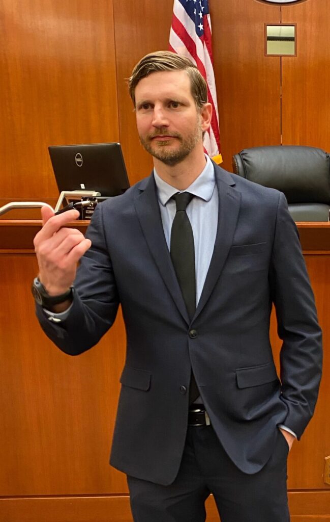dan elsen advocating in the court of law